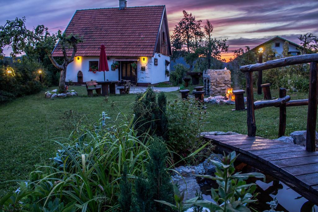 Holiday Home Gorski Lazi Trsce Rom bilde